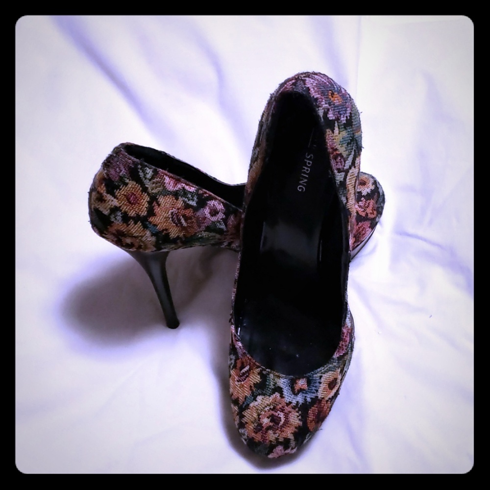 Call It Spring Platform Floral Pumps
